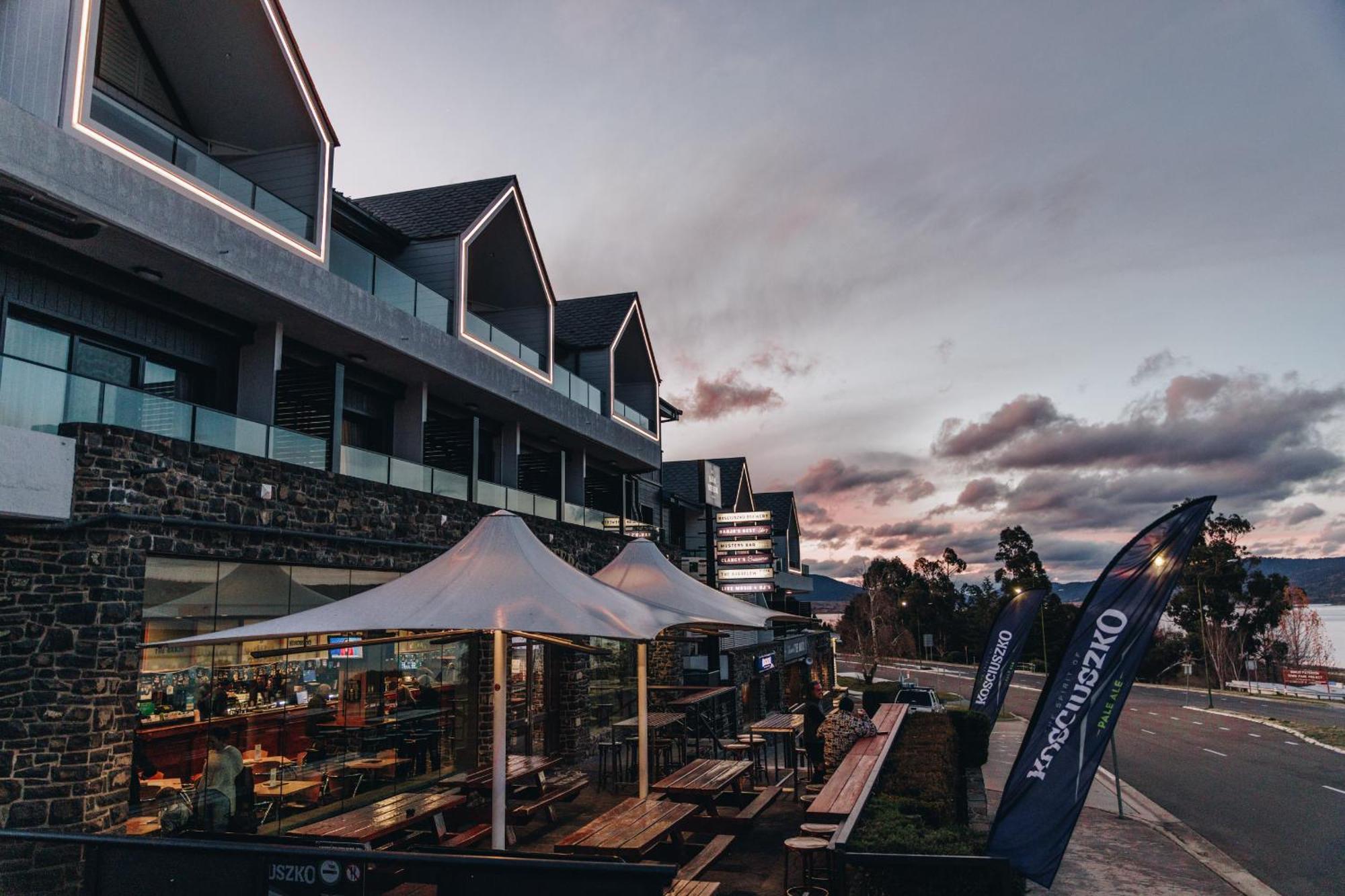 Banjo Paterson Inn Jindabyne Esterno foto