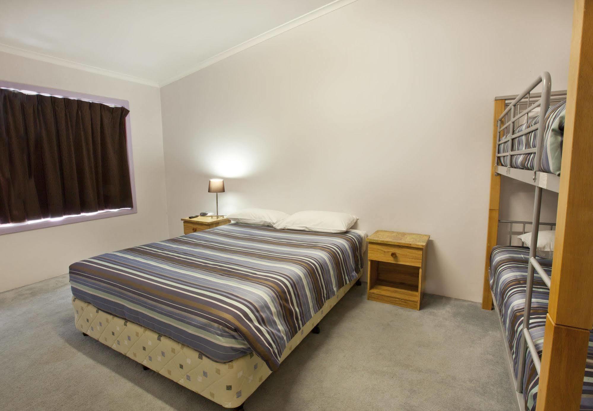 Banjo Paterson Inn Jindabyne Esterno foto